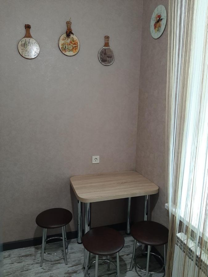 1 Stop From Railway Station Lejlighed Kiev Eksteriør billede
